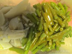 -鲁南仔·滕州炒鸡(经三路店)