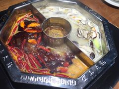-佬土鹅肠火锅(扬中步行街店)