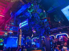 -路边边.炒菜烧烤.音乐餐厅(良乡长虹店)