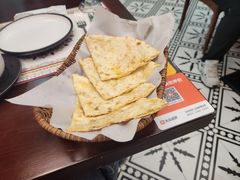 芝士腰果烤饼-食彩美印度特色美食餐厅·印度料理