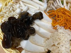 -湯系·煲汤手艺人(东二环泰禾广场店)