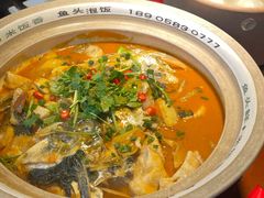 -魏铭鱼头捞饭(晋阳路店)