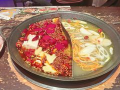 -水巷子·巴掌腰片重庆火锅(云纺店)