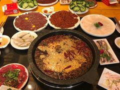 -一斗火锅·招财羊毛肚(泰吉滨江店)