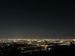 -鬼笑石后山停车场