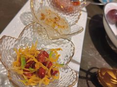 -海派悦庭·海胆烧麦·新融合菜(凯德广场店)