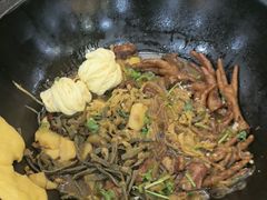 -70後铁锅炖(坡博总店)