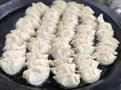 -黄阿姨锅贴大王(万航渡路店)