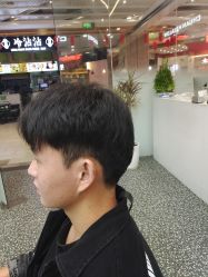 -川和潮人