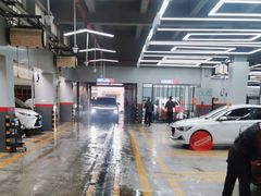 -哈贝卡汽车服务连锁(高新二路店)