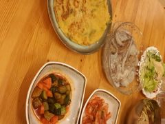 -青瓦餐厅·生鱼片·韩园烤肉(西塔店)