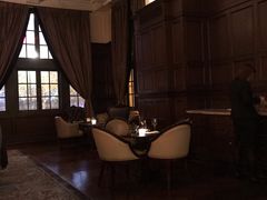 -LONG BAR 廊吧(外滩华尔道夫酒店)