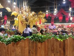 -老滇山寨•云南特色菜•地方菜•民族风情歌舞表演(金碧店)