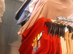 -H&M(鹏欣水游城店)