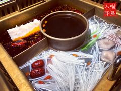 潮货鸳鸯锅-雾都渣渣火锅(南城智汇城店)