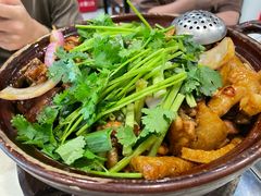 -胡须佬鸡煲四季火锅(龙珠大道店)