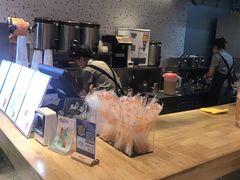 -CoCo都可(八达商城店)