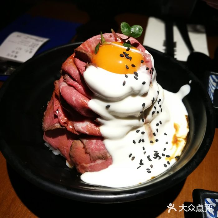 魔丼屋(日月光店)魔王慢烧牛肉丼图片