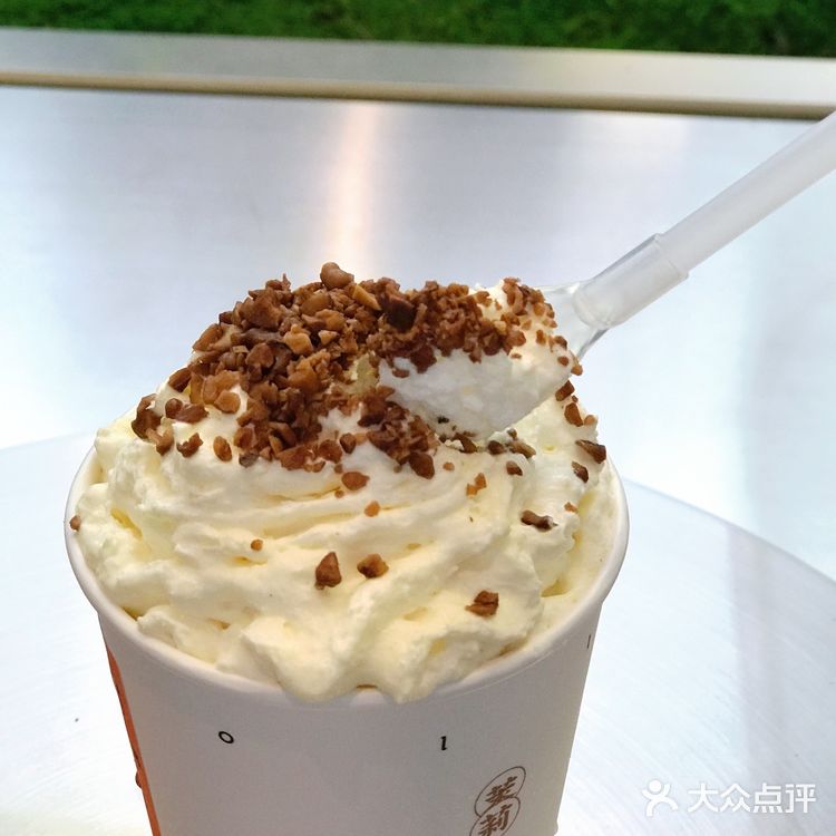 茉莉奶白开在华强北啦！