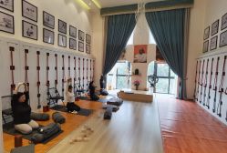 -成都阿难陀艾扬格瑜伽中心