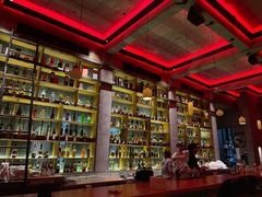 -饮湖威士忌鸡尾酒吧