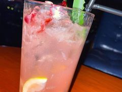 -River Bar酒吧(通州万达店)