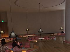 -涨巢·潮玩水疗局