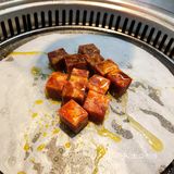 一家很受学生欢迎的烤肉店