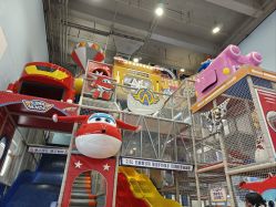 -乐多星球潮玩中心(沈阳嘉里城店)