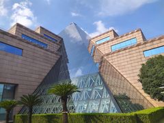 -上海市龙华烈士陵园