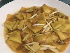 -凤凰园烤鸭店·唐山菜·传承花椒肉(老唐丰路店)