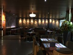 大堂-路易十三西餐厅(西关新天地店)