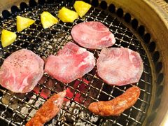 -梦山水日本烧肉(五四广场店)