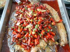 -鸣记脆皮烤鱼·海鲜烤鱼(三八广场店)