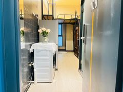 -魔方公寓(碧云国际店)