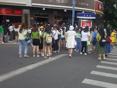 -ZING COFFEE 镜咖啡