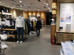 -MUJI无印良品(滨江宝龙城店)