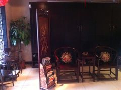 -莱蔻·圣灸堂·推拿艾灸(天山店)