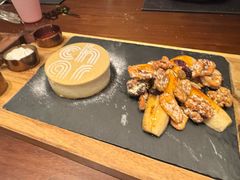 -恰餐厅及酒吧 CHAR Bar & Grill (北京丽都皇冠假日店)