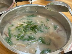 洲心大粥-洲心街道青联村镜记烧肉