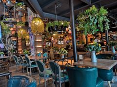 -临界音乐酒馆·小龙虾·江湖菜(华熙LIVE·鱼洞店)