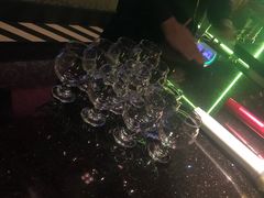 -温莎KTV(珠江路店)