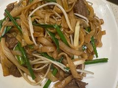 干炒牛河-香港新发烧腊茶餐厅(书城店)