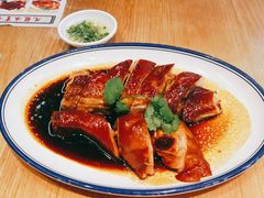港式玫瑰油鸡-九龙冰室(徐汇日月光店)