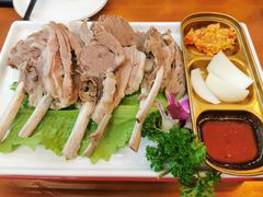 精品手抓羊排-清真·弹拨尔新疆美食餐厅(延龄巷店)