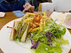 牛肉三文治套餐-LUCCA卢卡西班牙海鲜饭(远洋广场店)