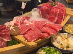 -GOGIYA·咕叽吖韩国传统烤肉店(东方新天地店)