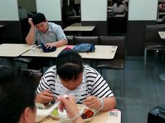 大堂-李先生牛肉面大王(北京站售票厅餐厅)