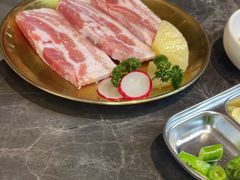 -彭妈家•韩国烤肉料理(张杨路店)