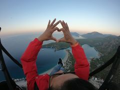 -费特希耶滑翔伞